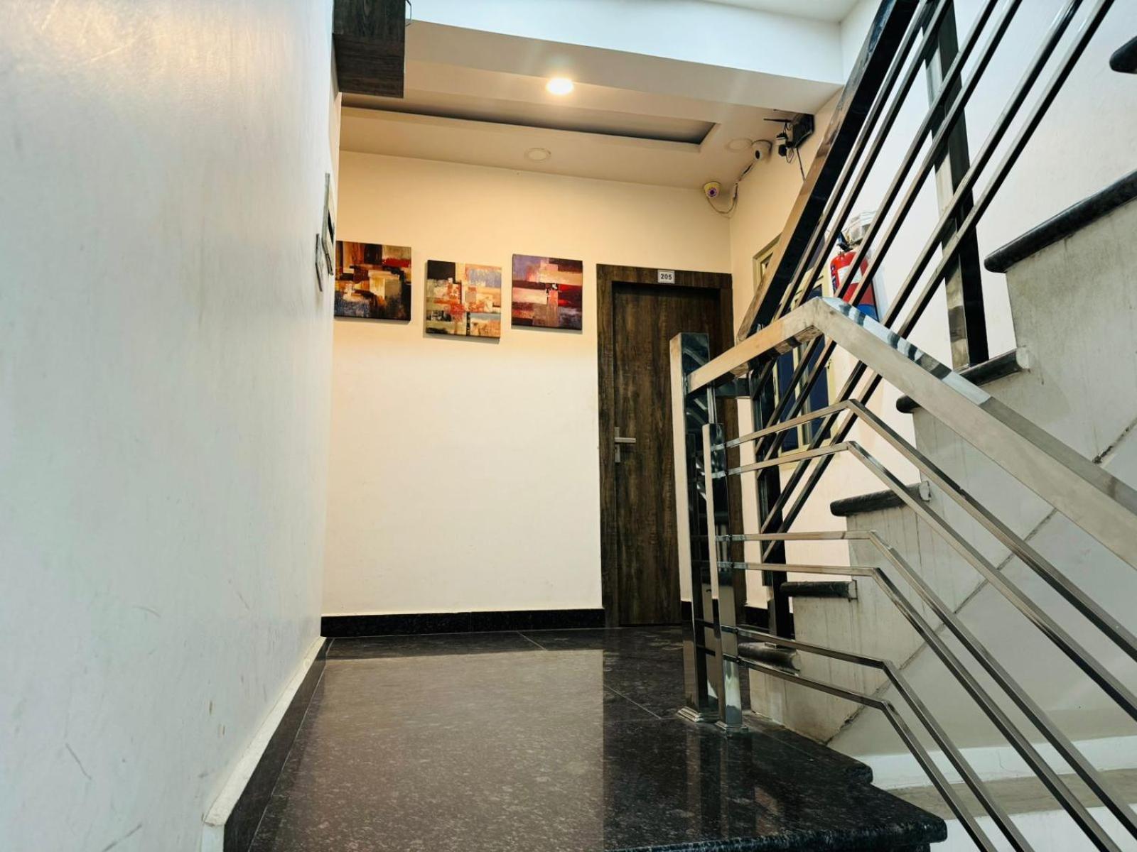Hotel Pearl Inn Rudrapur Bagian luar foto
