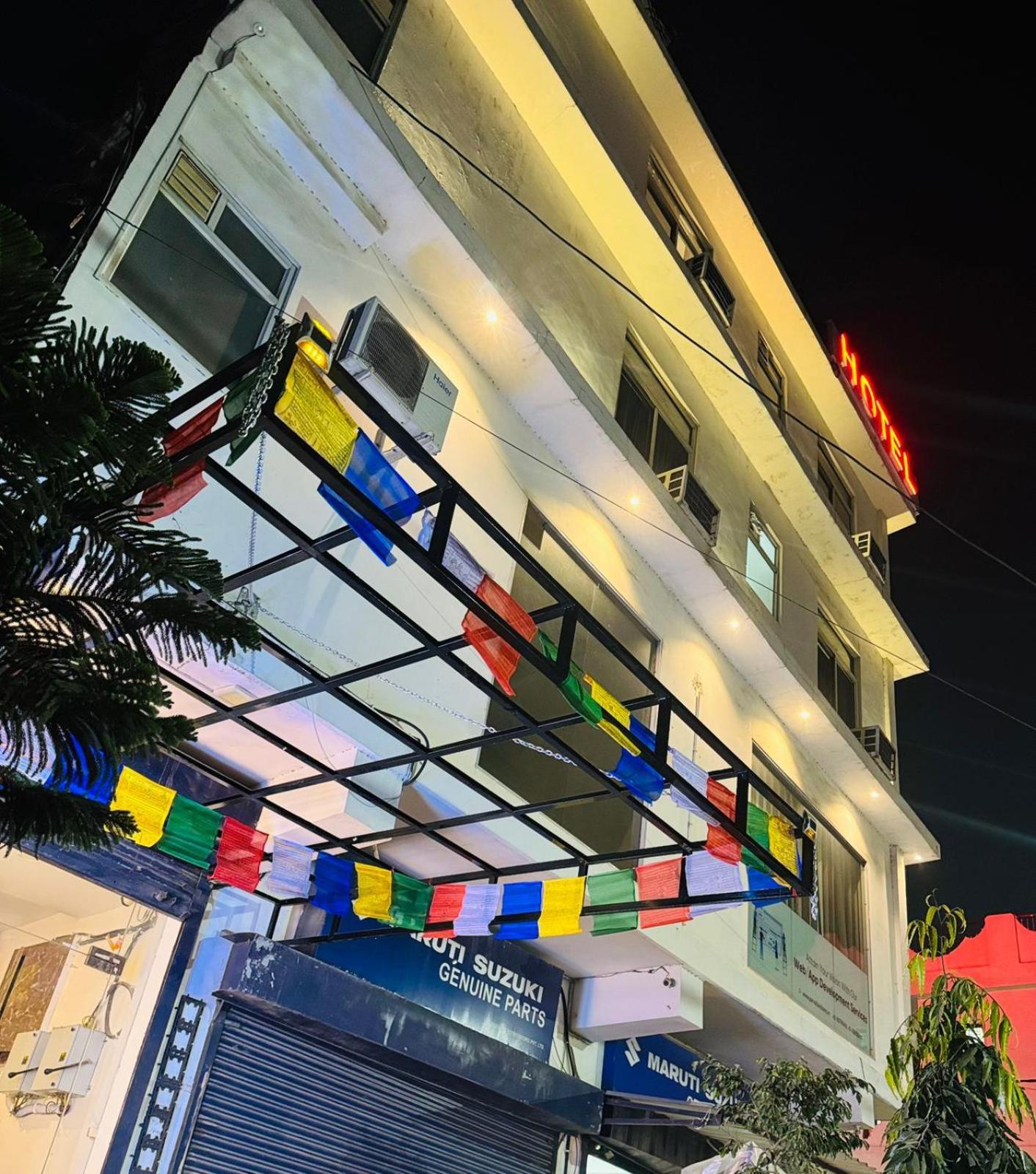 Hotel Pearl Inn Rudrapur Bagian luar foto